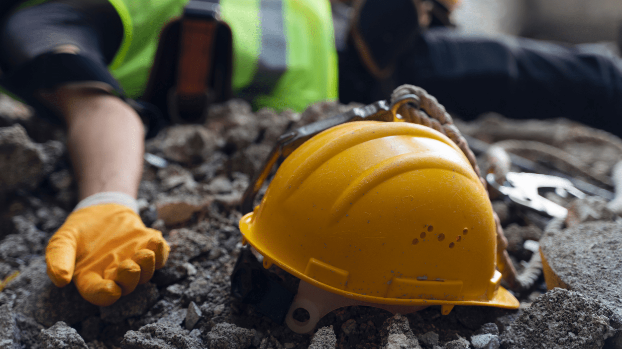 Trabajador accidentado en construcción