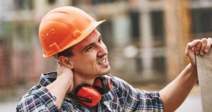 Dolor en la espalda y cuello en trabajadores de la construcción
