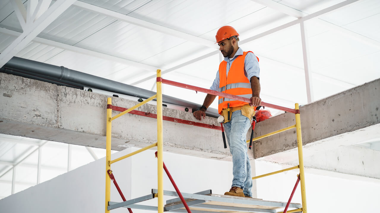 Seguridad en altura: esto exige la ley de andamios NY