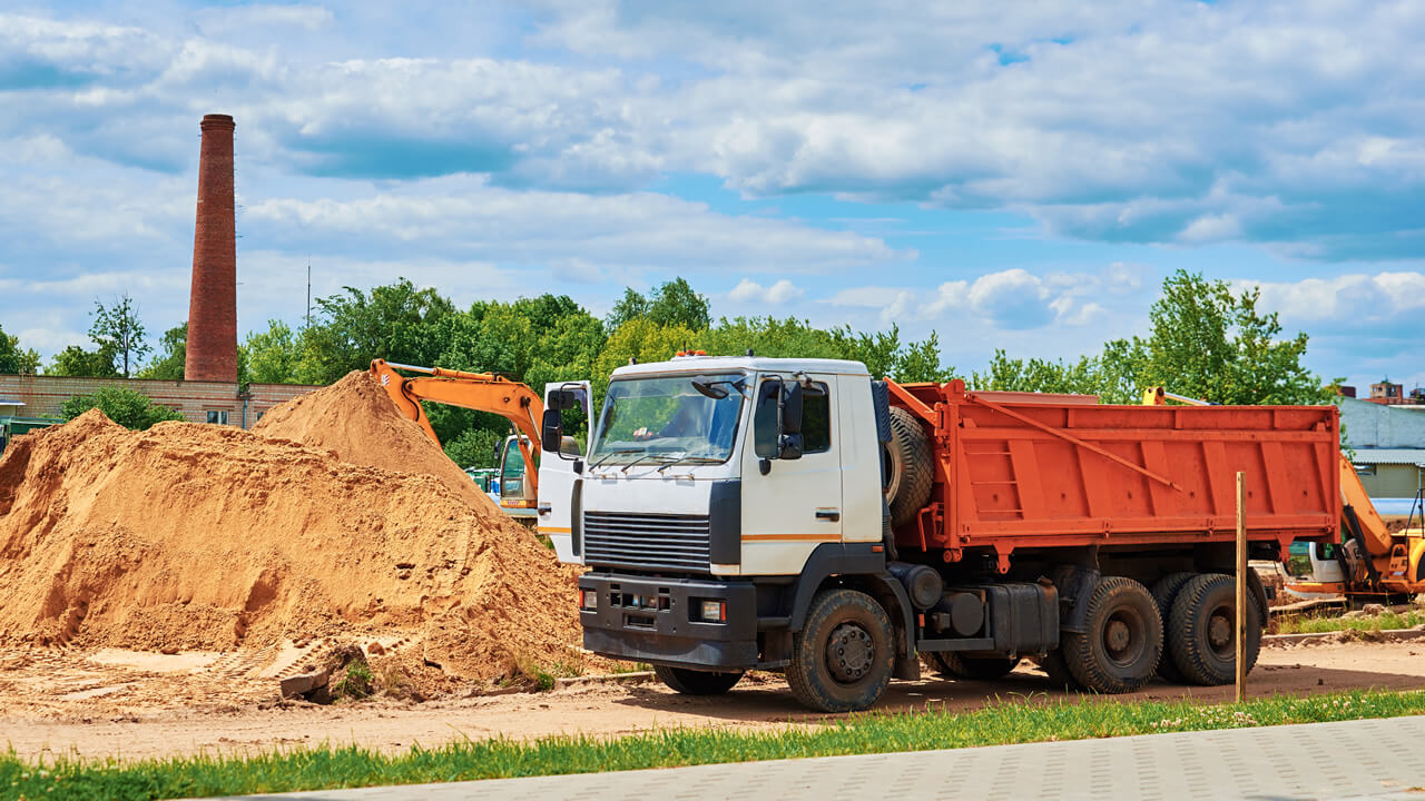 tipos de camiones en la construcción
