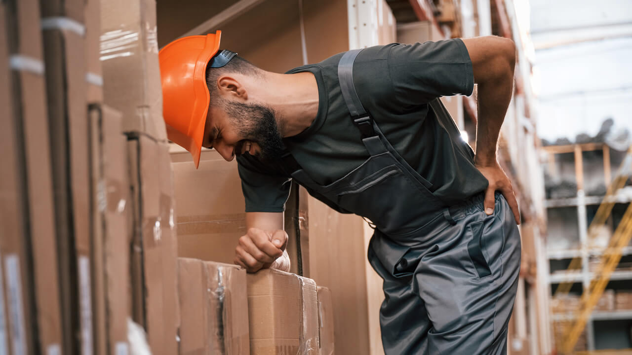 Dolor de cadera y pierna izquierda por trabajar en obras