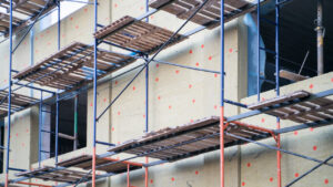 Andamios de construcción defectuosos: quién responde en NY