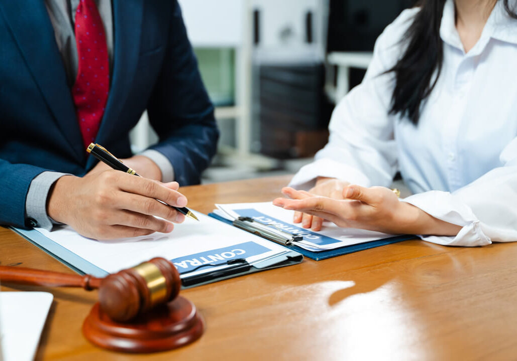 Abogados near me que hablan su idioma y entienden su situación